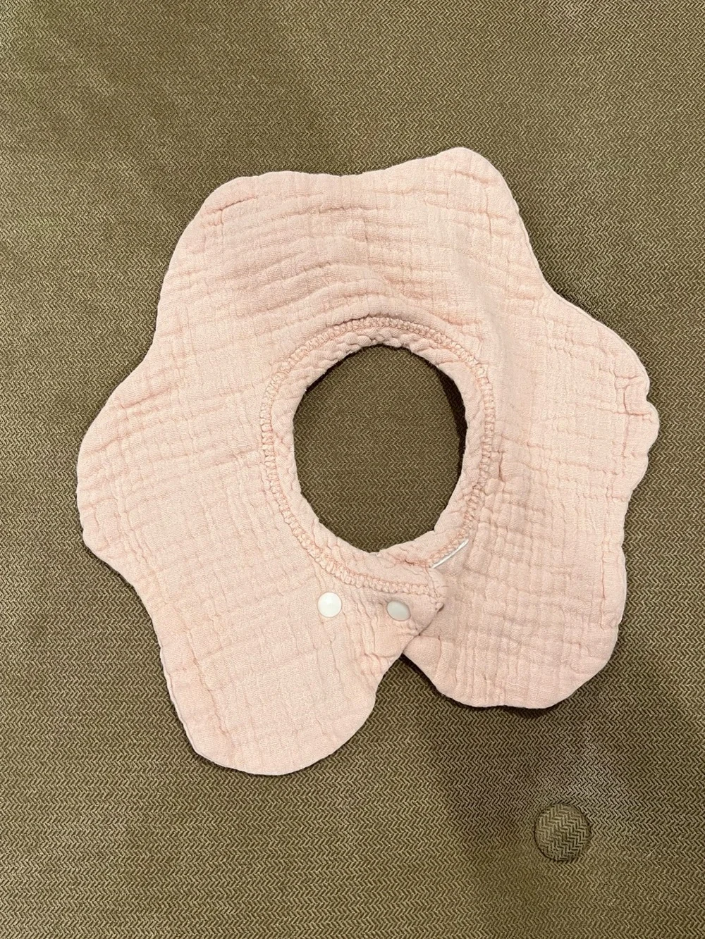 Soft Pink Flower Baby Bib - Gentle Muslin Kids Accessory